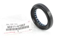 Genuine Toyota Transfer Box Rear Output Flange Oil Seal